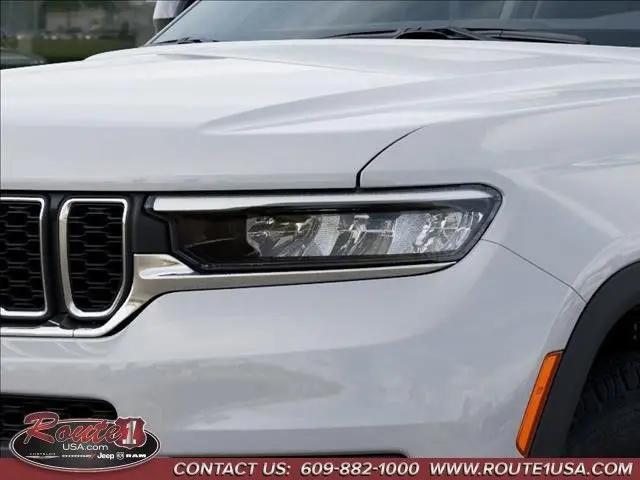 2026 Jeep Grand Cherokee L Laredo 4x4