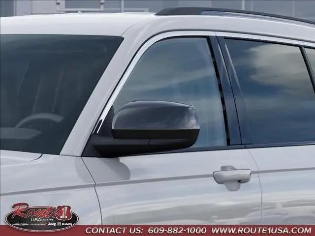 2026 Jeep Grand Cherokee L Laredo 4x4