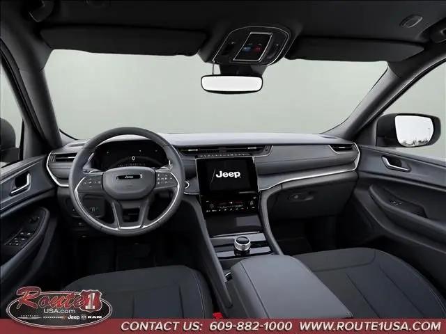 2026 Jeep Grand Cherokee L Laredo 4x4