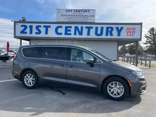 2023 Chrysler Pacifica Touring L for sale in Blackfoot, ID