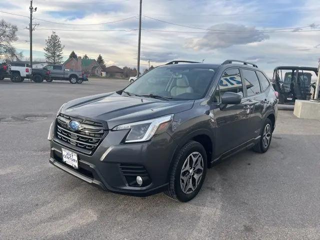 2022 Subaru Forester Premium