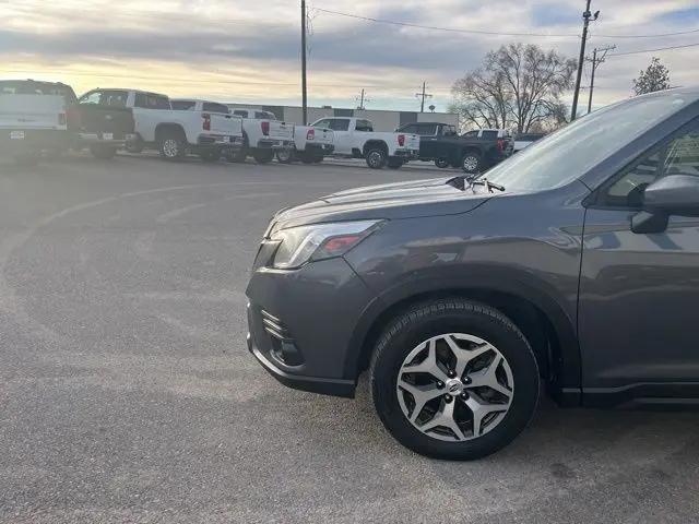 2022 Subaru Forester Premium