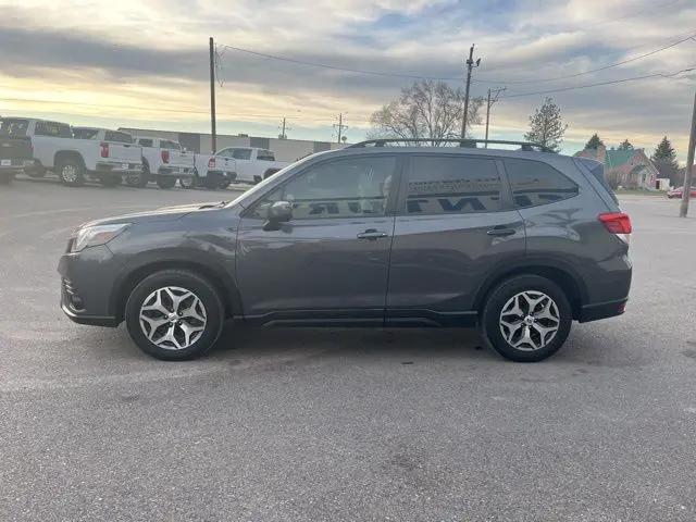 2022 Subaru Forester Premium