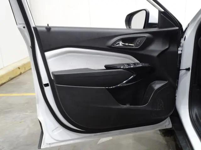 2024 Chevrolet Trax FWD LT