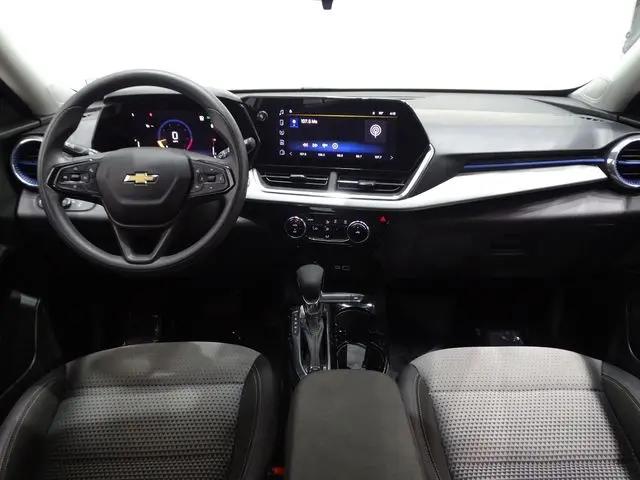 2024 Chevrolet Trax FWD LT