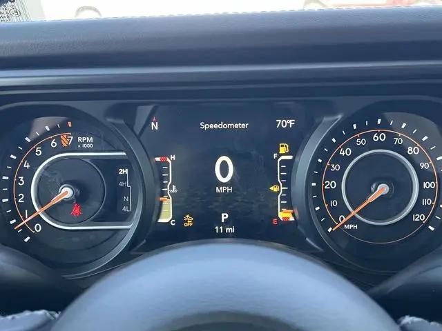 2026 Jeep Gladiator Sport