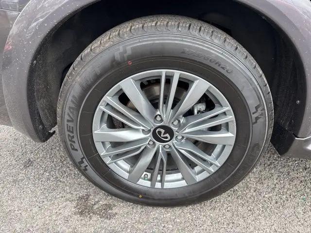 2024 INFINITI QX80 LUXE AWD