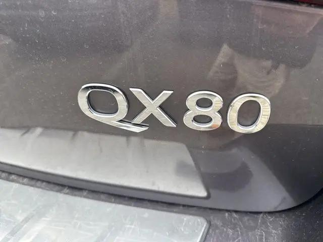 2024 INFINITI QX80 LUXE AWD