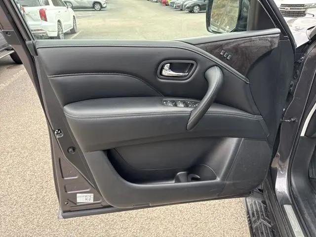 2024 INFINITI QX80 LUXE AWD