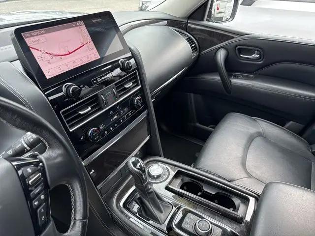 2024 INFINITI QX80 LUXE AWD