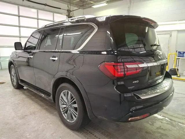 2023 INFINITI QX80 LUXE AWD