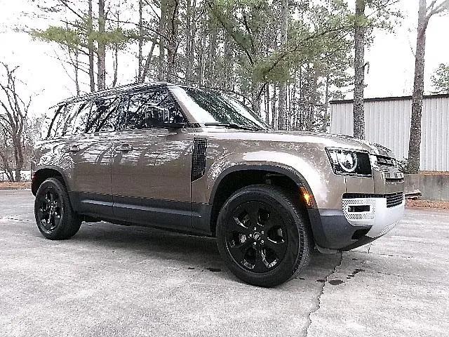 2024 Land Rover Defender 110 P400 S