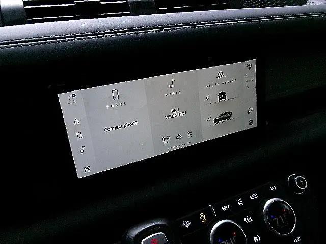 2024 Land Rover Defender 110 P400 S