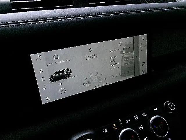 2024 Land Rover Defender 110 P400 S