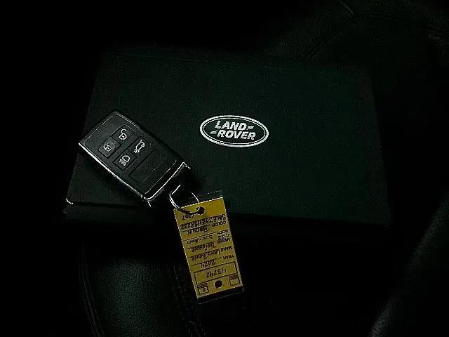 2024 Land Rover Defender 110 P400 S