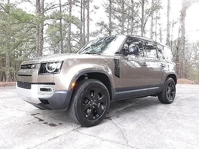 2024 Land Rover Defender 110 P400 S