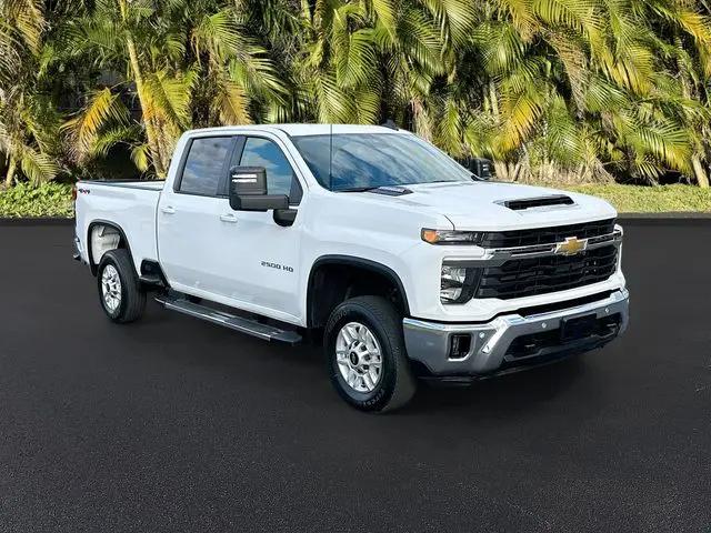 2025 Chevrolet Silverado 2500HD 4WD Crew Cab Standard Bed LT