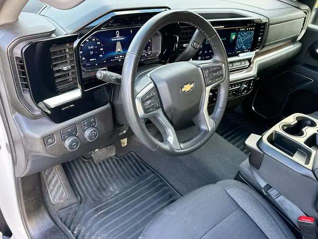 2025 Chevrolet Silverado 2500HD 4WD Crew Cab Standard Bed LT