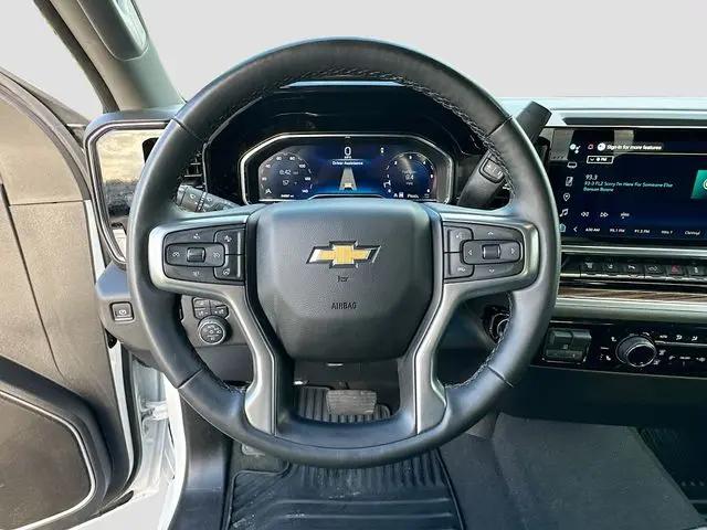 2025 Chevrolet Silverado 2500HD 4WD Crew Cab Standard Bed LT