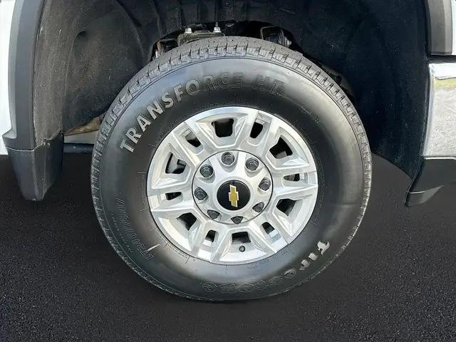 2025 Chevrolet Silverado 2500HD 4WD Crew Cab Standard Bed LT