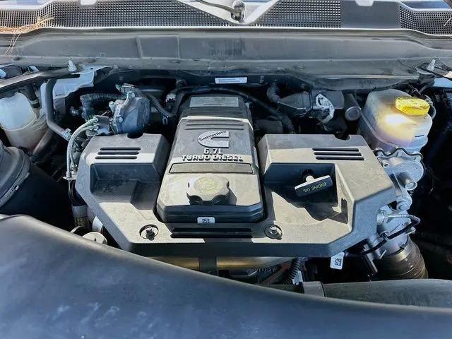 2024 Ram 3500 Big Horn Crew Cab 4x4 8' Box