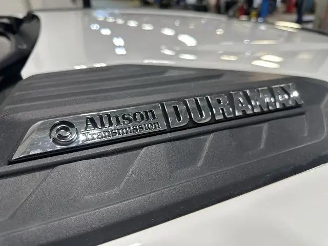 2025 Chevrolet Silverado 2500HD 4WD Crew Cab Standard Bed LT