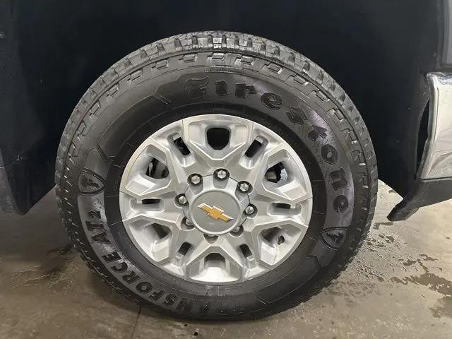 2025 Chevrolet Silverado 2500HD 4WD Crew Cab Standard Bed LT