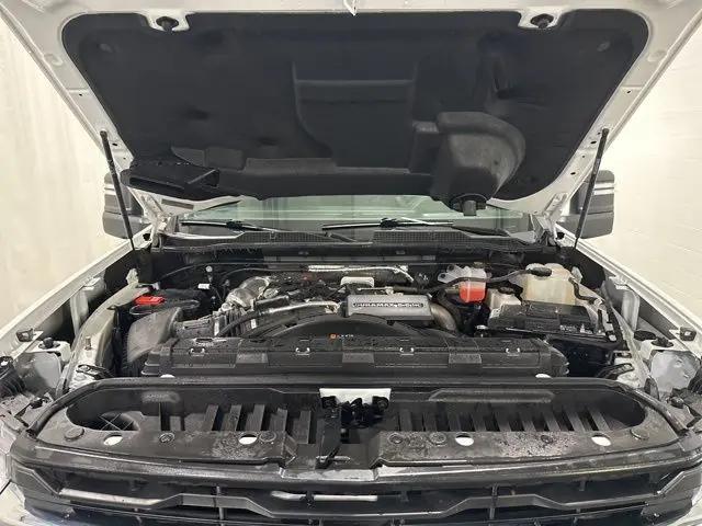 2025 Chevrolet Silverado 2500HD 4WD Crew Cab Standard Bed LT