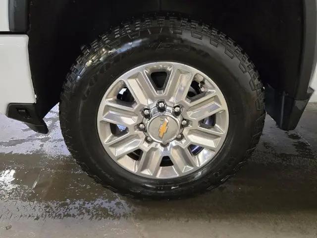 2025 Chevrolet Silverado 3500HD 4WD Crew Cab Standard Bed High Country