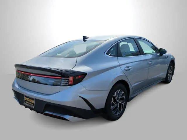 2026 Hyundai Sonata Hybrid Blue