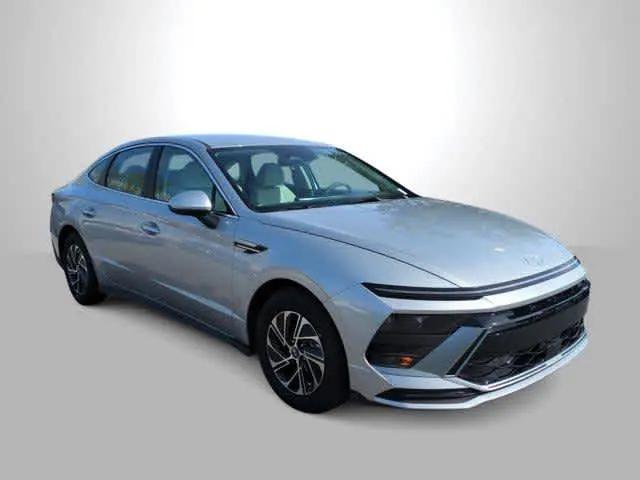 2026 Hyundai Sonata Hybrid Blue