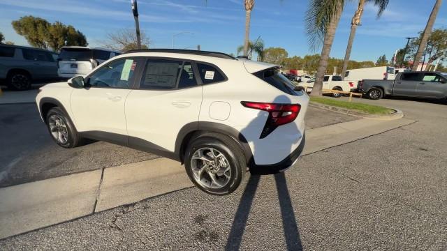 2026 Chevrolet Trax FWD LT