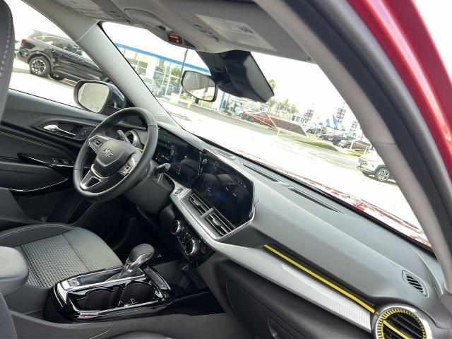 2026 Chevrolet Trax FWD LT