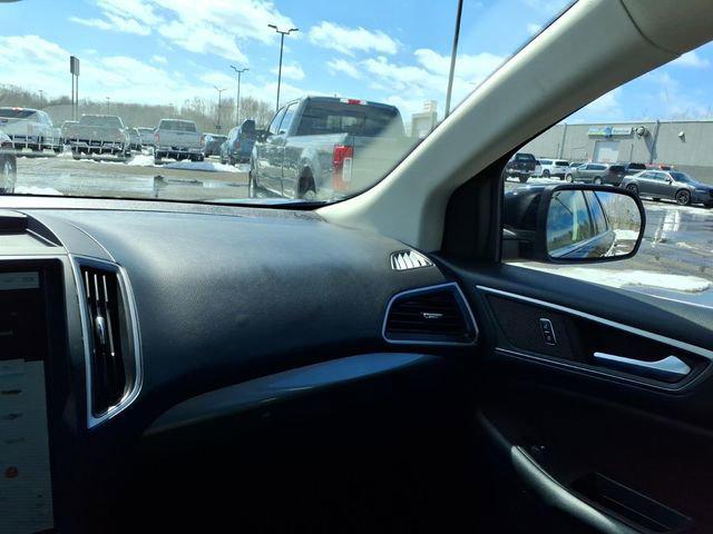 2024 Ford Edge Unknown