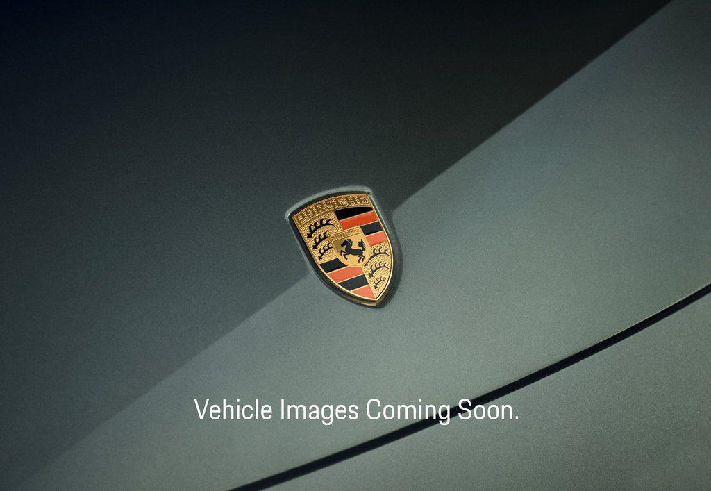 /2022 Porsche Taycan