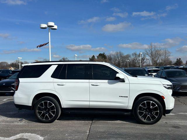 View vehicle photo 5