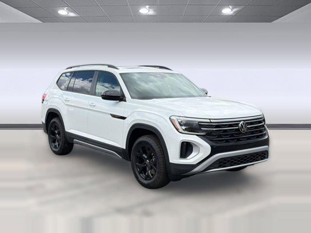 2026 Volkswagen Atlas Peak Edition