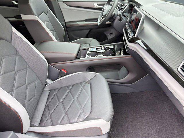 2026 Volkswagen Atlas Peak Edition