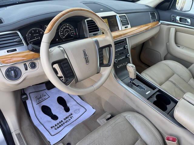 2009 Lincoln MKS Base AWD 4dr Sedan