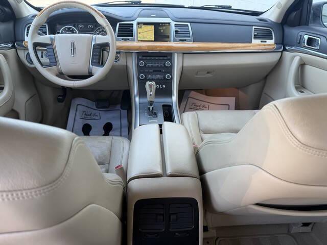 2009 Lincoln MKS Base AWD 4dr Sedan