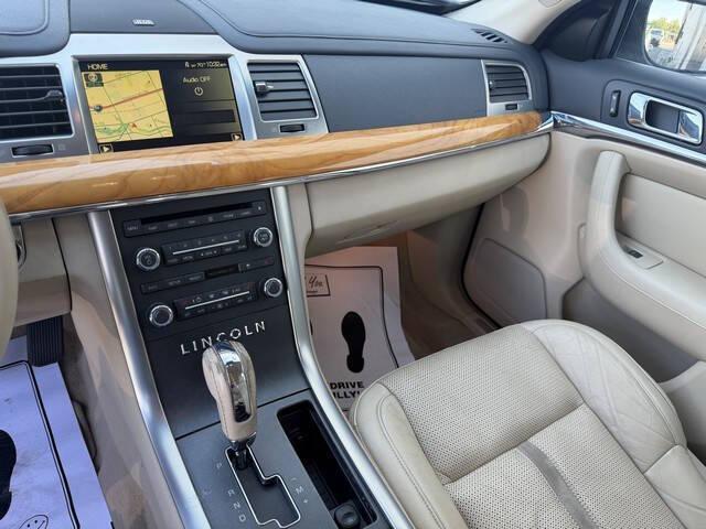 2009 Lincoln MKS Base AWD 4dr Sedan