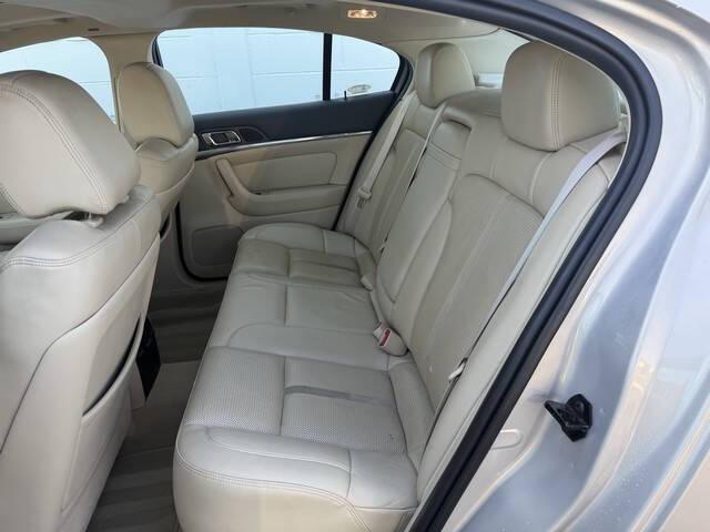 2009 Lincoln MKS Base AWD 4dr Sedan