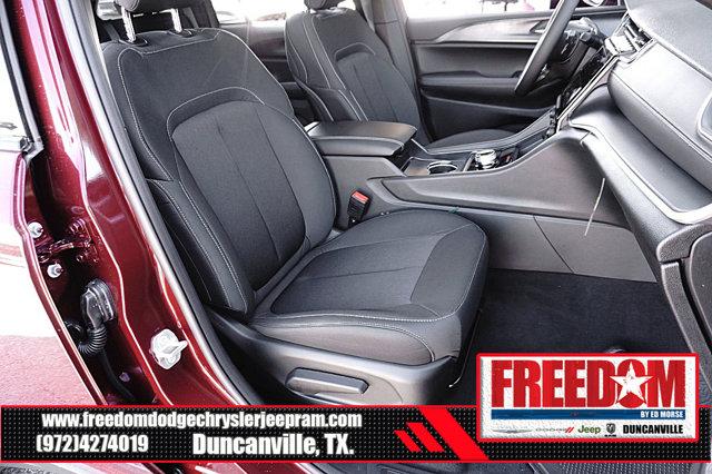 2026 Jeep Grand Cherokee Altitude 4x2