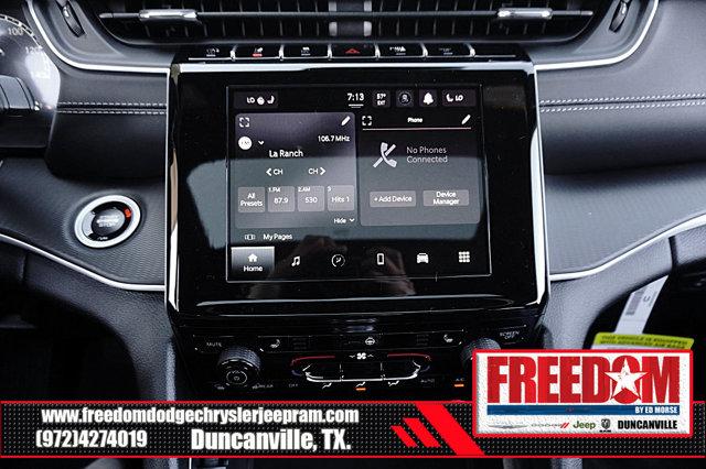 2026 Jeep Grand Cherokee Altitude 4x2