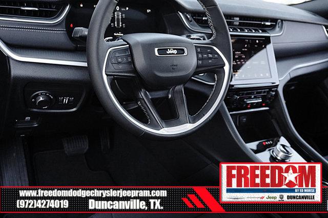 2026 Jeep Grand Cherokee Altitude 4x2