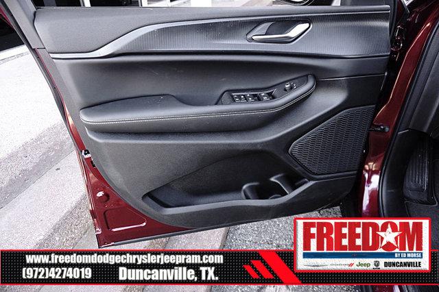 2026 Jeep Grand Cherokee Altitude 4x2