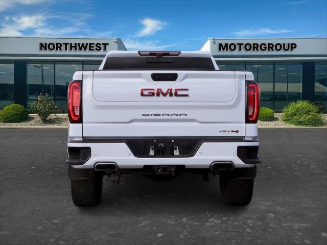 2022 GMC Sierra 1500 AT4