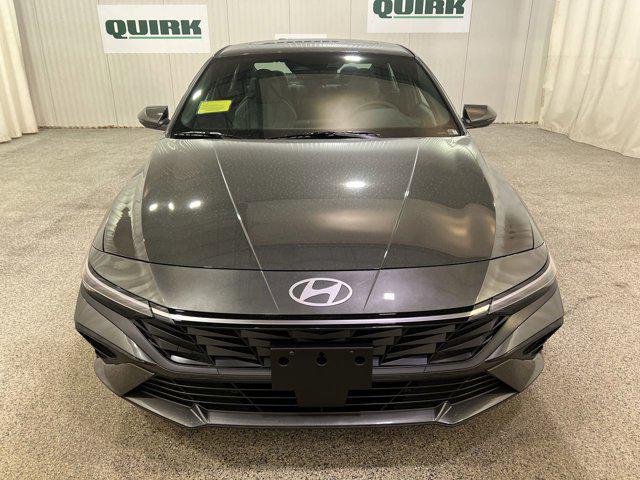 2026 Hyundai Elantra Hybrid Limited