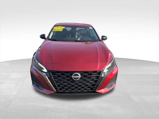 2025 Nissan Altima SR FWD