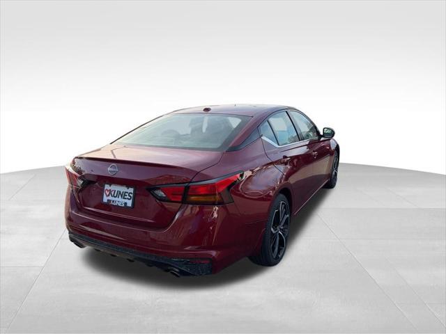 2025 Nissan Altima SR FWD